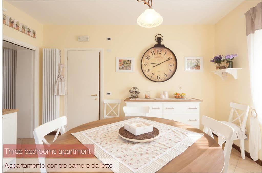 Nina Guest House Longare ภายนอก รูปภาพ